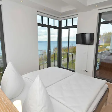 Claire Apartment